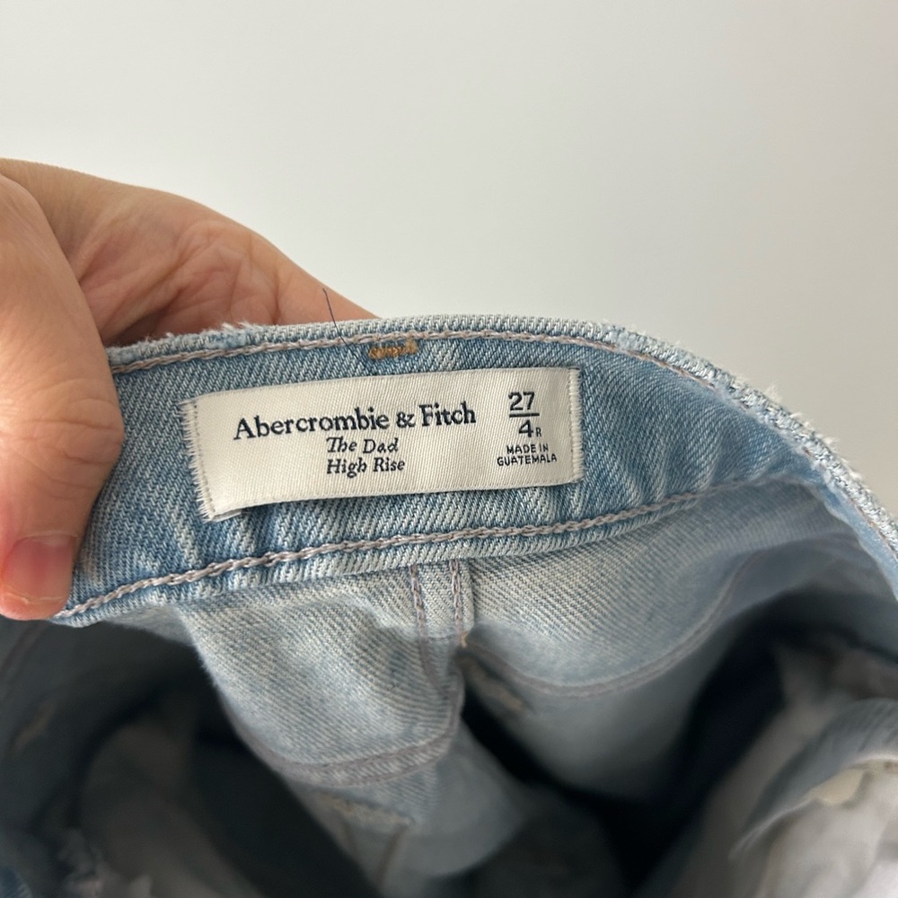 Abercrombie and fitch The dad high rise cross cross light wash - Picture 8 of 9